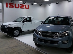 SAJAM AUTOMOBILA - ŠTAND  ISUZU